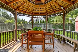 301 Beverley Pl, Edgewater, MD 21037 - Photo 33