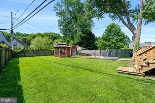 301 Beverley Pl, Edgewater, MD 21037 - Photo 3