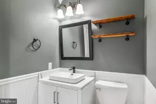 7777 Harmer Ct, Severn, MD 21144 - Photo 29