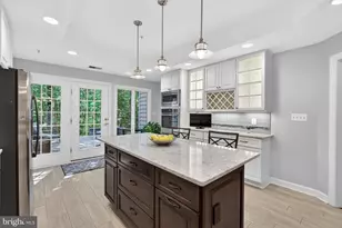 336 Colony Point Pl, Edgewater, MD 21037 - Photo 19