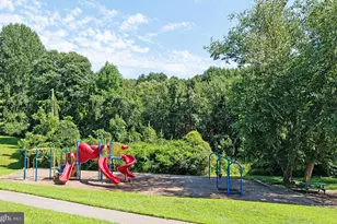 2412 Wentworth Dr, Crofton, MD 21114 - Photo 27