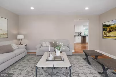 720 Hyde Park Drive, Glen Burnie, MD 21061 - Photo 9