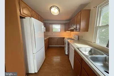 303 Mackintosh Drive, Glen Burnie, MD 21061 - Photo 5