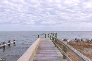 1510 Callaway Dr, Shady Side, MD 20764 - Photo 15