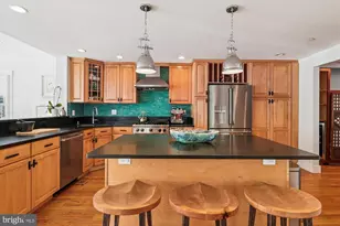 310 Adams St, Annapolis, MD 21403 - Photo 11