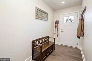618 Chalcedony Ln, Glen Burnie, MD 21060 - Photo 7