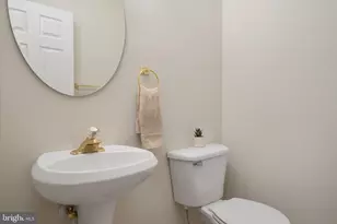 1405 Saybrooke Ct, Pasadena, MD 21122 - Photo 23