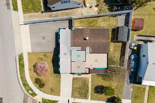107 Hollywood Dr, Glen Burnie, MD 21060 - Photo 3