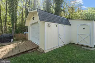 1221 Cedar Ln, Edgewater, MD 21037 - Photo 39
