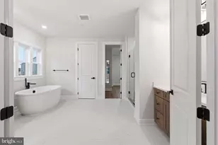 2638 Broadhorn Dr, Odenton, MD 21113 - Photo 33