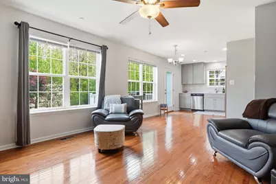 821 N Broadview Boulevard, Glen Burnie, MD 21061 - Photo 11