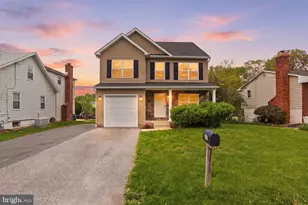 821 N Broadview Blvd, Glen Burnie, MD 21061 - Photo 1