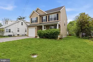821 N Broadview Blvd, Glen Burnie, MD 21061 - Photo 3