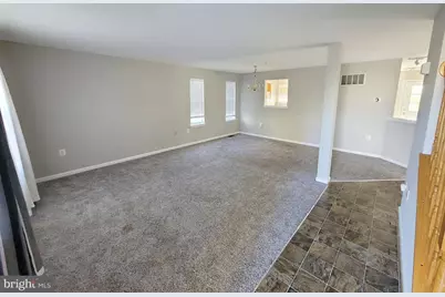 5125 Cals Court, Brooklyn, MD 21225 - Photo 9