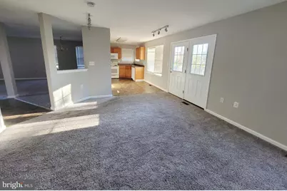 5125 Cals Court, Brooklyn, MD 21225 - Photo 11