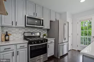 2529 Briar Ridge Ln, Odenton, MD 21113 - Photo 7