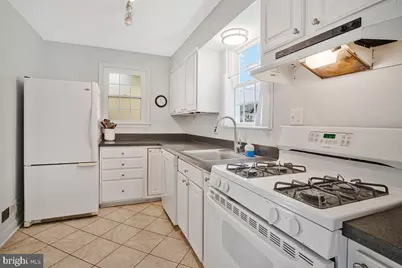 601 Forest View Road, Linthicum Heights, MD 21090 - Photo 11