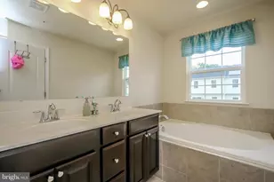 7532 Briargrove Lane, Glen Burnie, MD 21060 - Photo 11