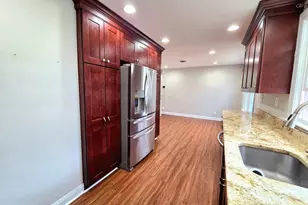 1 Brownshade Dr, Glen Burnie, MD 21061 - Photo 11