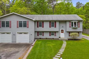 200 Kentucky Ave, Pasadena, MD 21122 - Photo 3