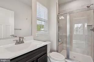 133 Woodgate Cir, Pasadena, MD 21122 - Photo 25