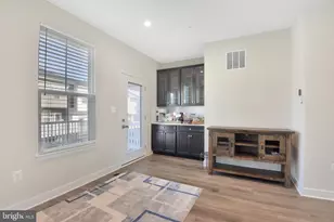 133 Woodgate Cir, Pasadena, MD 21122 - Photo 11