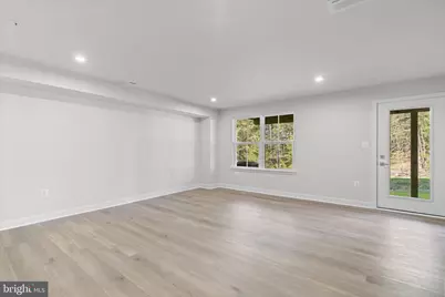 103 Spring Gate Ln, Pasadena, MD 21122 - Photo 29