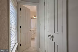 16 Maryland Ave, Annapolis, MD 21401 - Photo 57