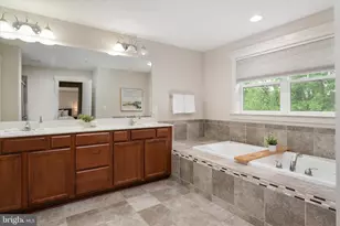 825 Sebastian Ln, Gambrills, MD 21054 - Photo 27
