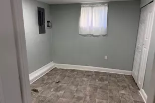 130 W Edgevale Rd, Baltimore, MD 21225 - Photo 3