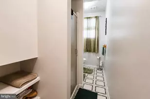 8121 Elizabeth Rd, Pasadena, MD 21122 - Photo 17