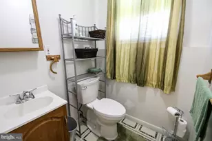 8121 Elizabeth Rd, Pasadena, MD 21122 - Photo 23