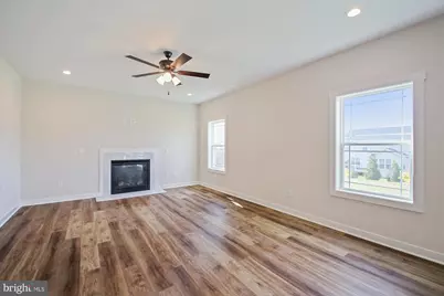 104 Euphoria Ct, Glen Burnie, MD 21061 - Photo 11