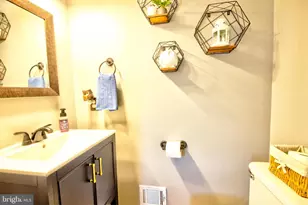 2903 W Almondbury Dr, Pasadena, MD 21122 - Photo 5
