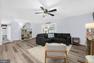 3547 Brickwall Ln, Pasadena, MD 21122 - Photo 9