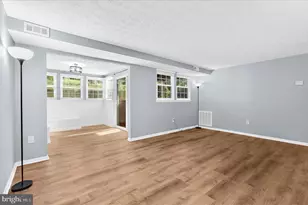 696 Southern Hills Dr, Arnold, MD 21012 - Photo 7