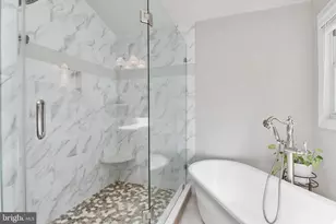 305 Charles Hall Dr, Millersville, MD 21108 - Photo 25
