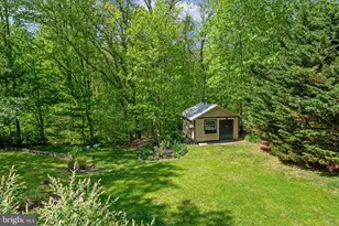 305 Charles Hall Dr, Millersville, MD 21108 - Photo 43