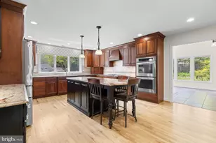 10 Carole Ct, Severna Park, MD 21146 - Photo 7