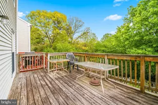 8153 Turn Loop Rd, Glen Burnie, MD 21061 - Photo 23