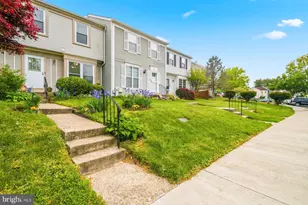 8153 Turn Loop Rd, Glen Burnie, MD 21061 - Photo 3