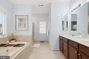 1557 Star Stella Dr, Odenton, MD 21113 - Photo 33