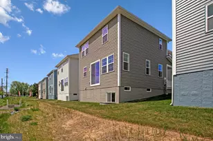 5723 Howard Dr, Glen Burnie, MD 21061 - Photo 37
