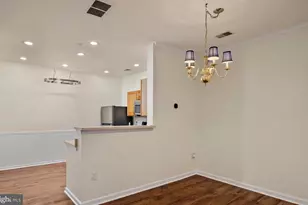 8725 Spring Brook Way, Odenton, MD 21113 - Photo 5