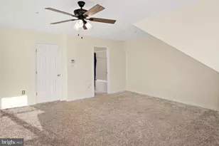 8725 Spring Brook Way, Odenton, MD 21113 - Photo 19