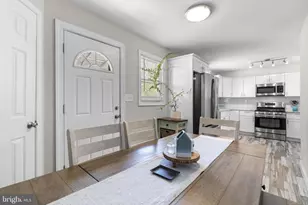 402 Linda, Linthicum Heights, MD 21090 - Photo 17