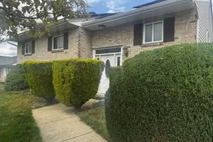 306 Shetlands Ln, Glen Burnie, MD 21061 - Photo 1