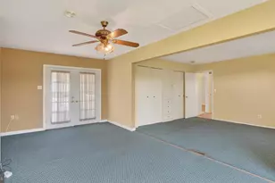 306 Shetlands Ln, Glen Burnie, MD 21061 - Photo 35