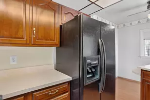 306 Shetlands Ln, Glen Burnie, MD 21061 - Photo 25