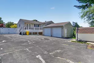 306 Shetlands Ln, Glen Burnie, MD 21061 - Photo 49